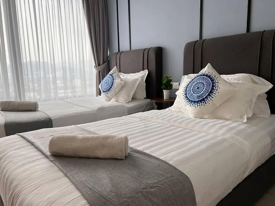 Tropicana 218 Spacious Luxury City 3Bedroom 3 Car Park 11Pax George Town 0*,